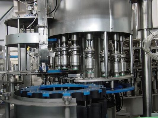 40 attrezzatura imbottigliante di riempimento del succo della piccola scala della testa 16000 BPH