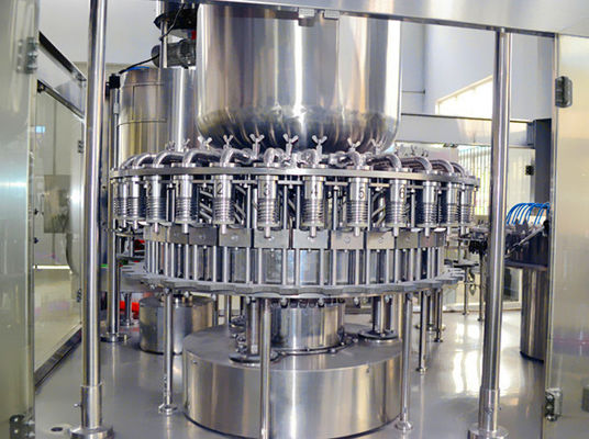 8 imbottigliatrice automatizzata di coperchiamento delle teste 5.8KW SUS304